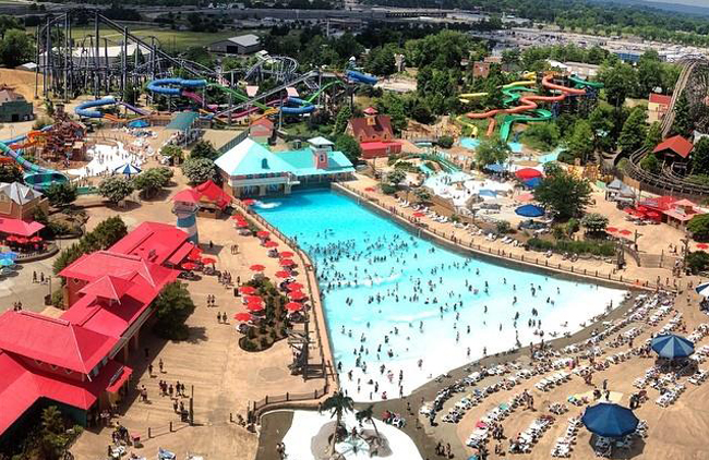 Kentucky Kingdom and Hurricane Bay’s terrific mix of more than 60 rides and attractions and expanded water park has fun for the whole family.